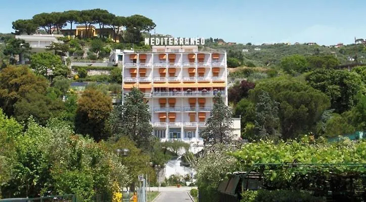 Hotel Mediterraneo Cavi di Lavagna 3*,  Italië