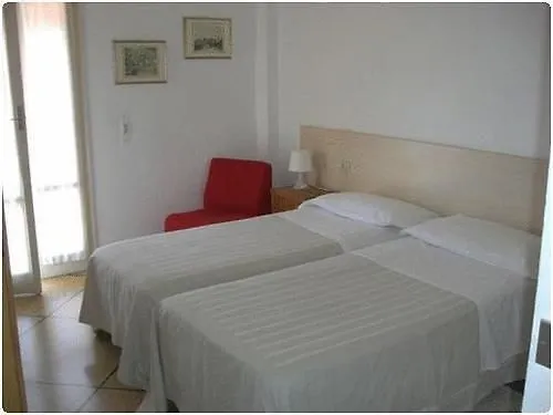 Hotel Mediterraneo Cavi di Lavagna
